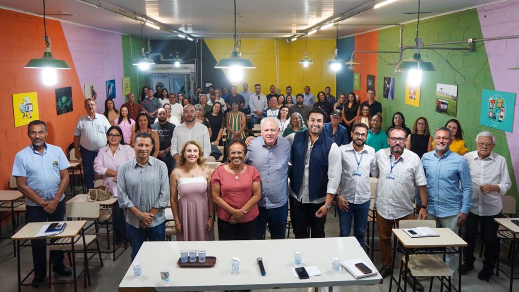 Prefeitura de Araçatuba empossa membros dos conselhos de Turismo e de Proteção e Defesa Animal